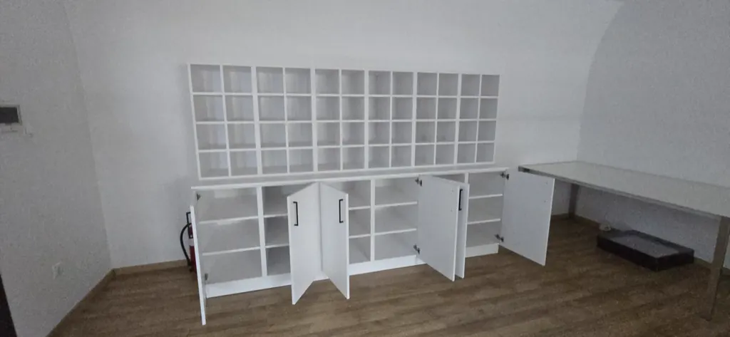 Irodai tárolószekrény – 2. fotó